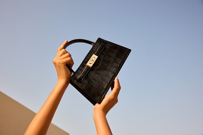 رمضان بأسلوب TORY BURCH: تشكيلة خاصة بروح أنيقة وهادئة